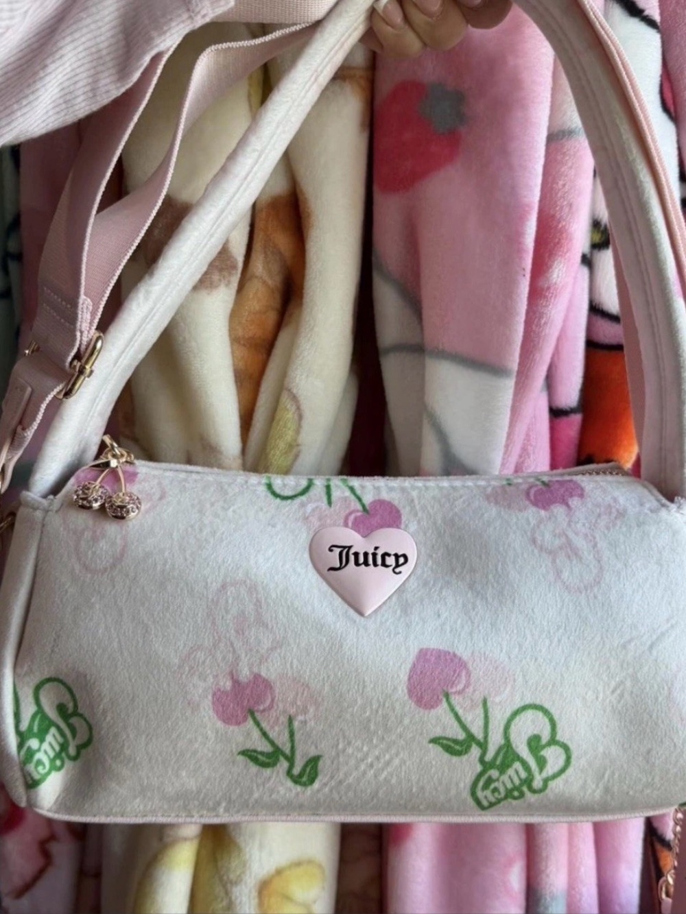 Juicy Couture Light Pink cherry Heart Logo Shoulder Bag